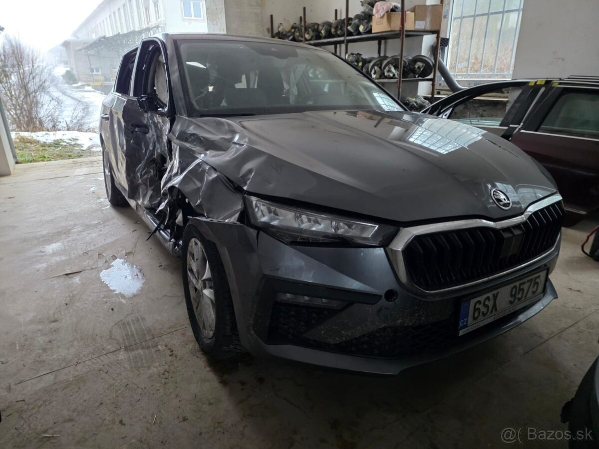 ŠKODA SCALA 1.0 TSI DSG / 2025/ POJÍZDNÉ / DPH