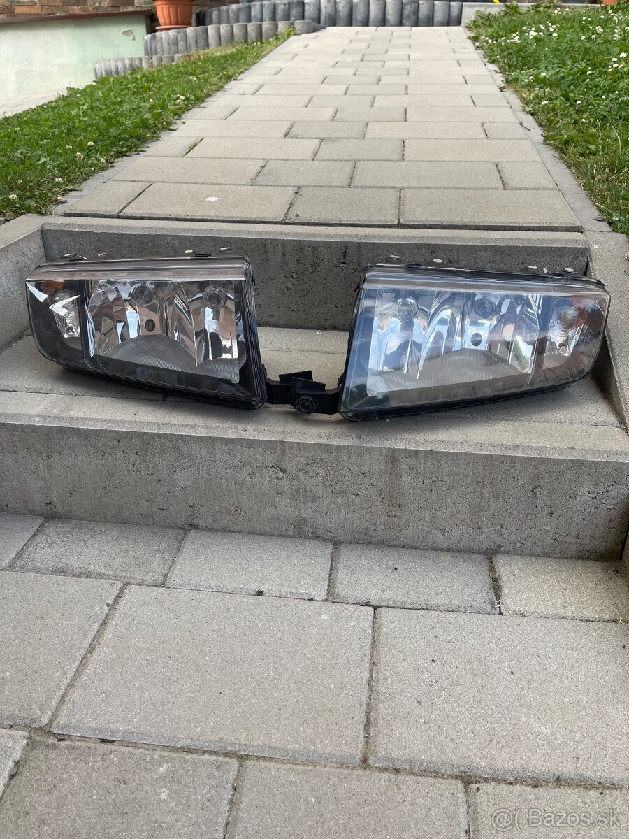Predné svetla Škoda Fabia 1 original Hella