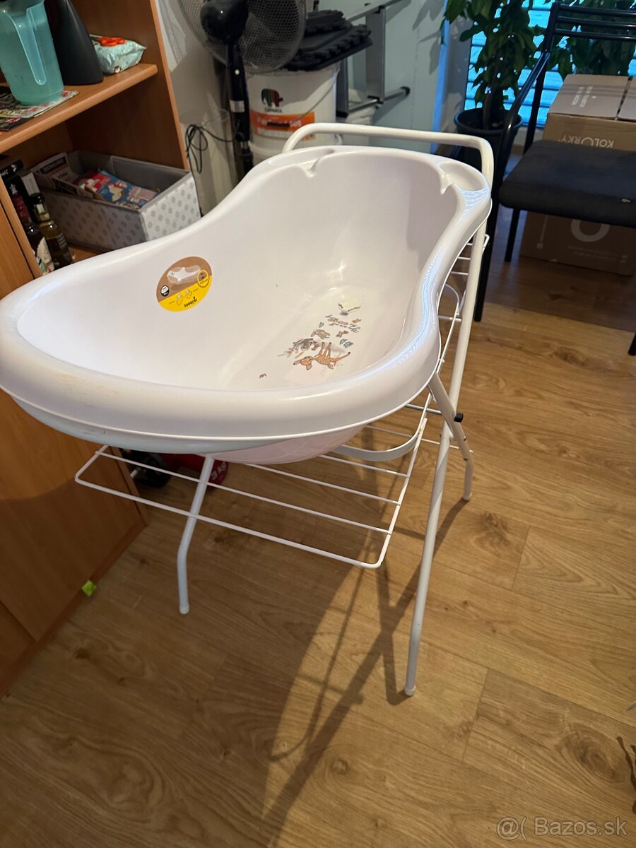 Predam vanicku so stojanom