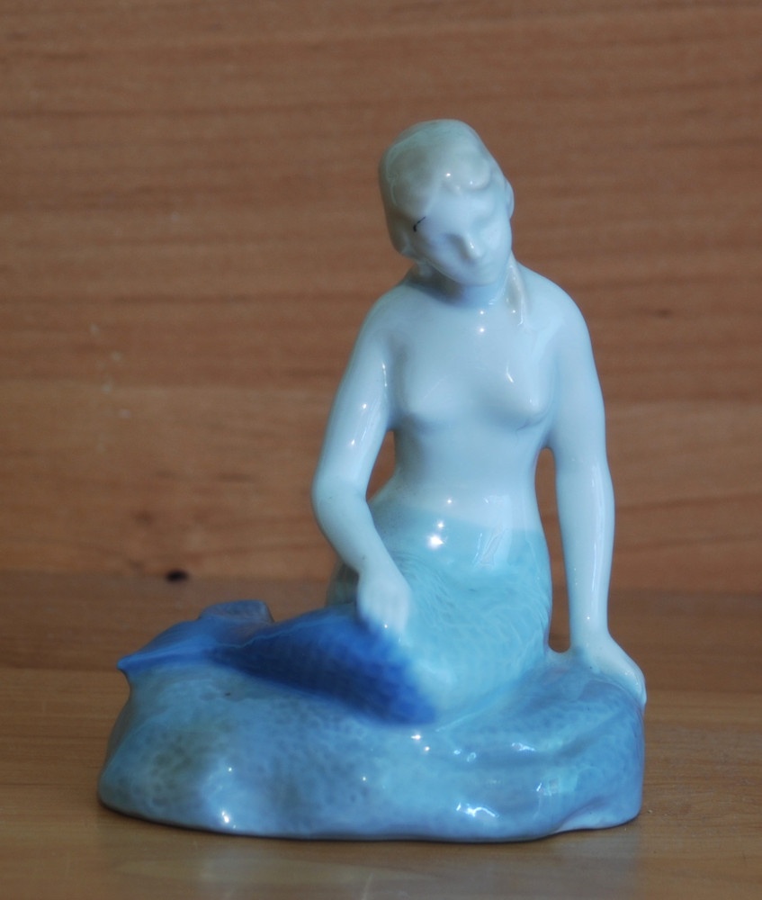 Porcelánová soška - Morská panna