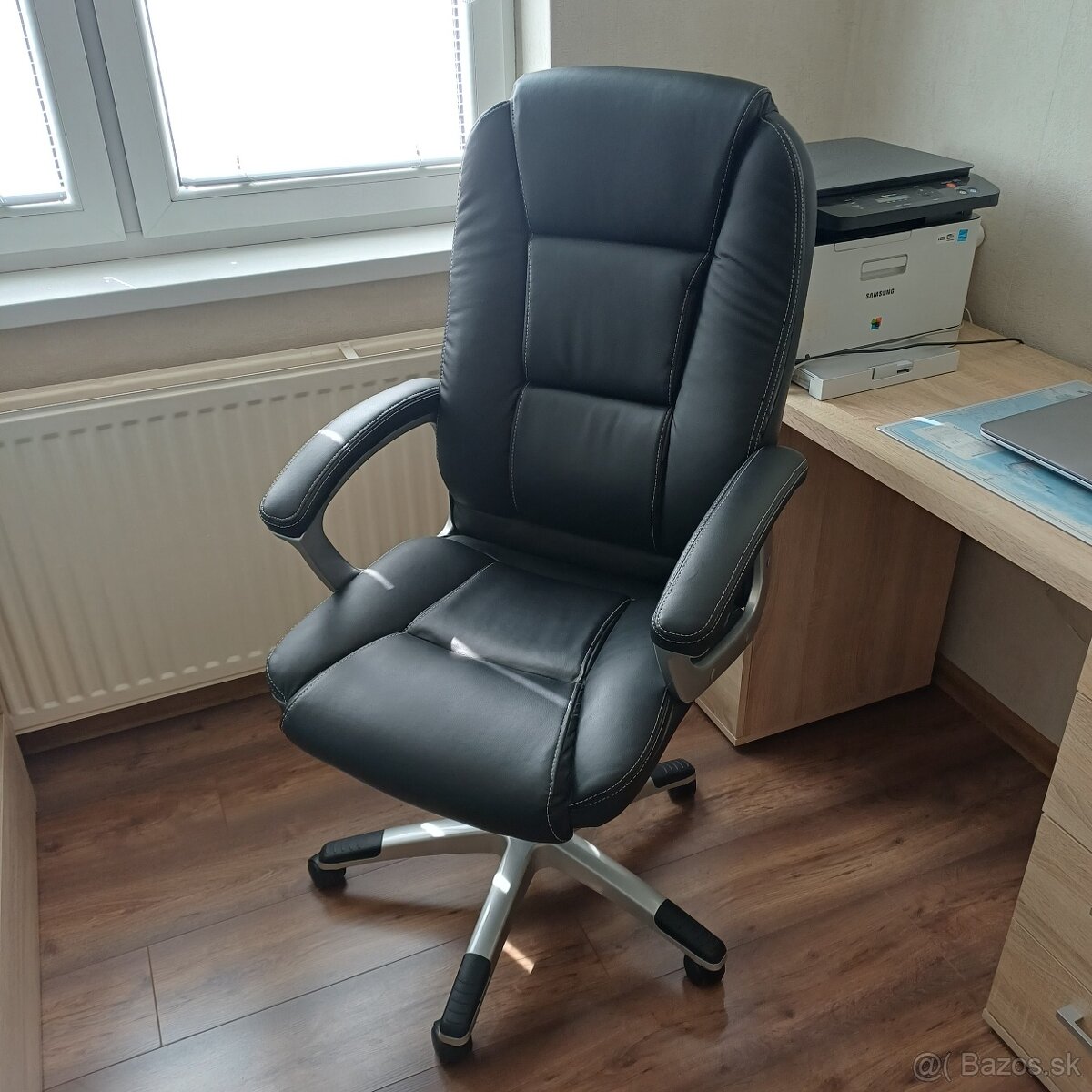 Otáčacie kreslo