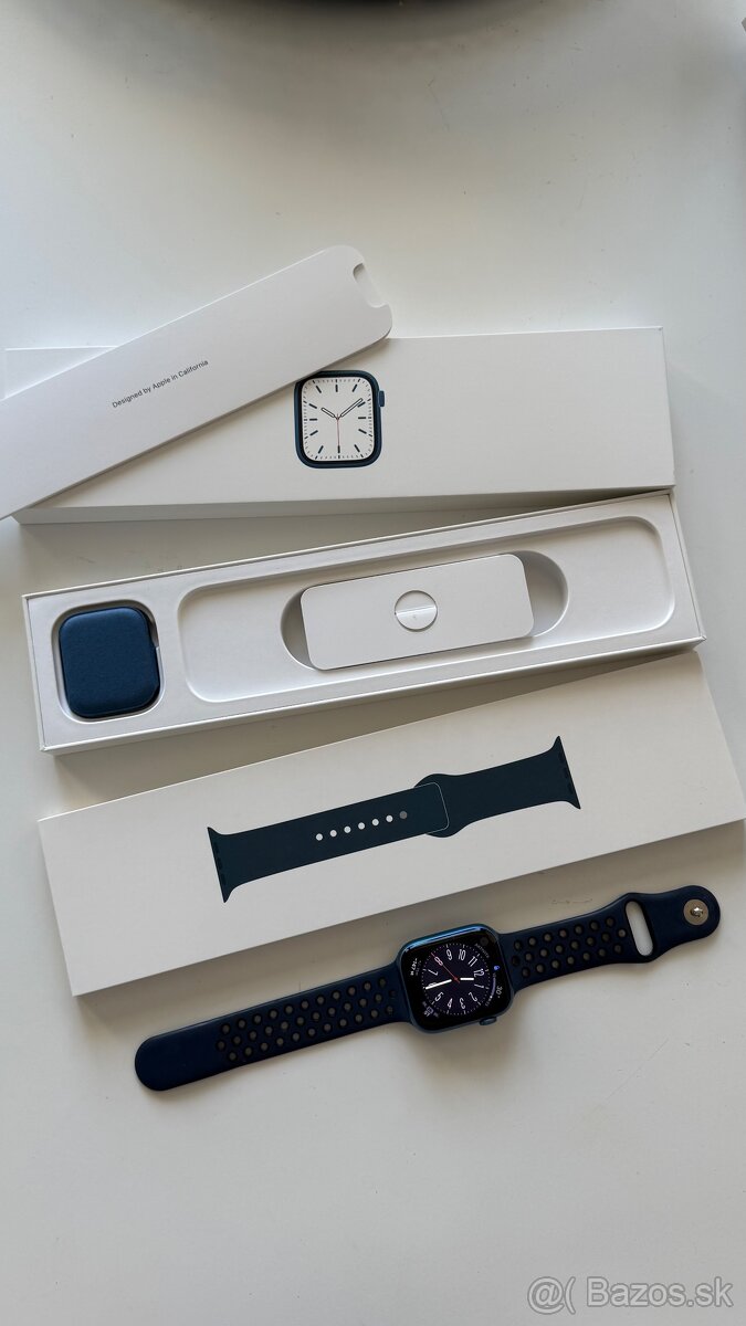 Apple watch 7 45mm modré