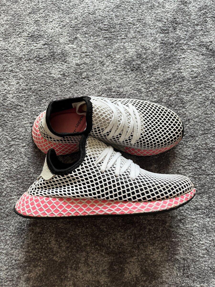 Adidas Deerupt Runner, velikost 38.