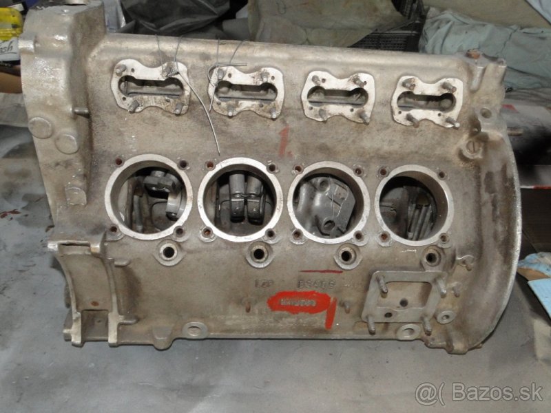 Nový blok motora Tatra 603-1 F