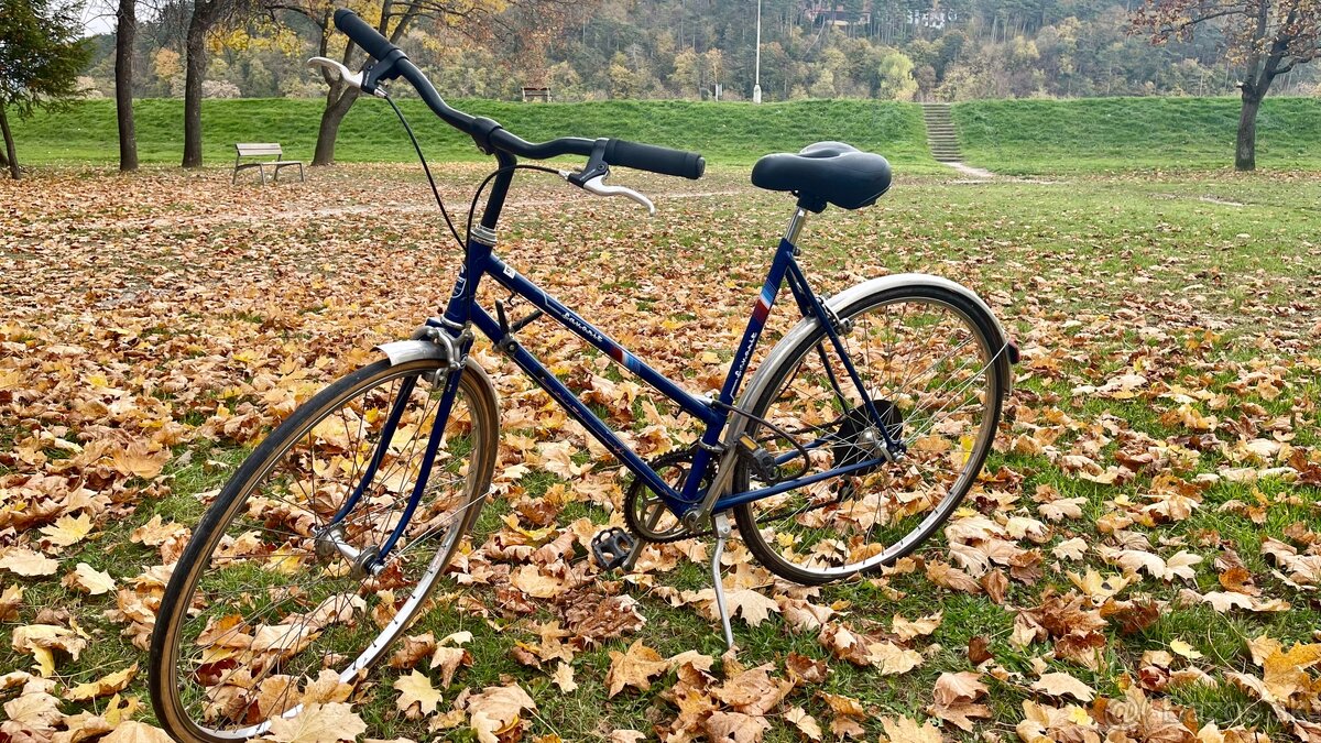 Damsky FAVORIT Made in Czechoslovakia