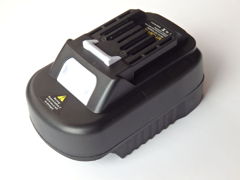 Adaptér MAKITA 18V / MAKITA 12V max