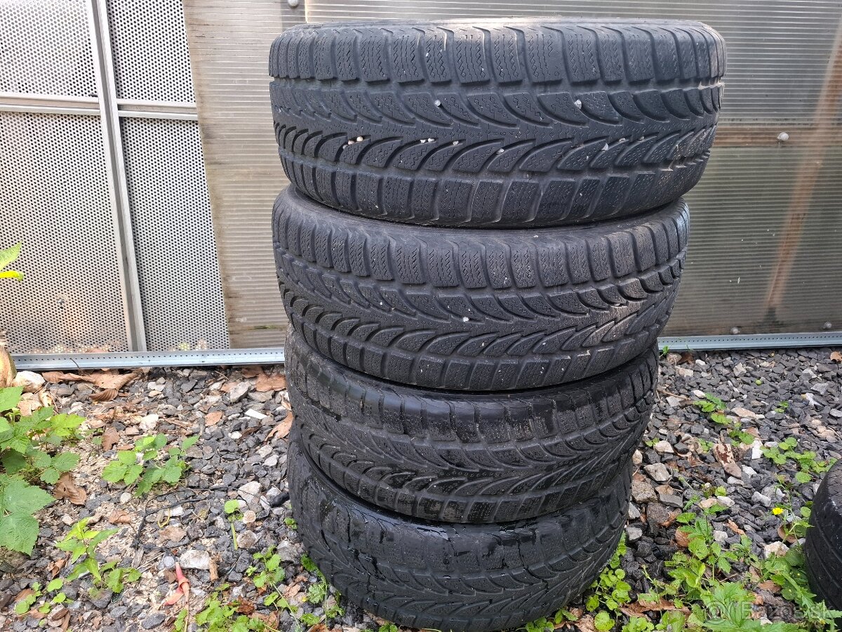 Nokian 205/55 r16