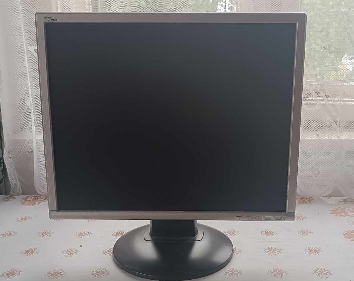 Monitor Siemens Fujitsu L9ZA