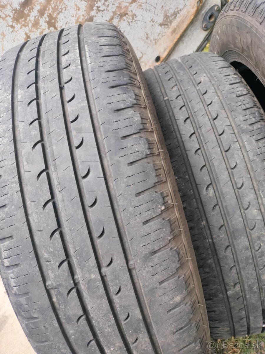 4ks 40 euro Letné pneu 225/65 r17 5mm