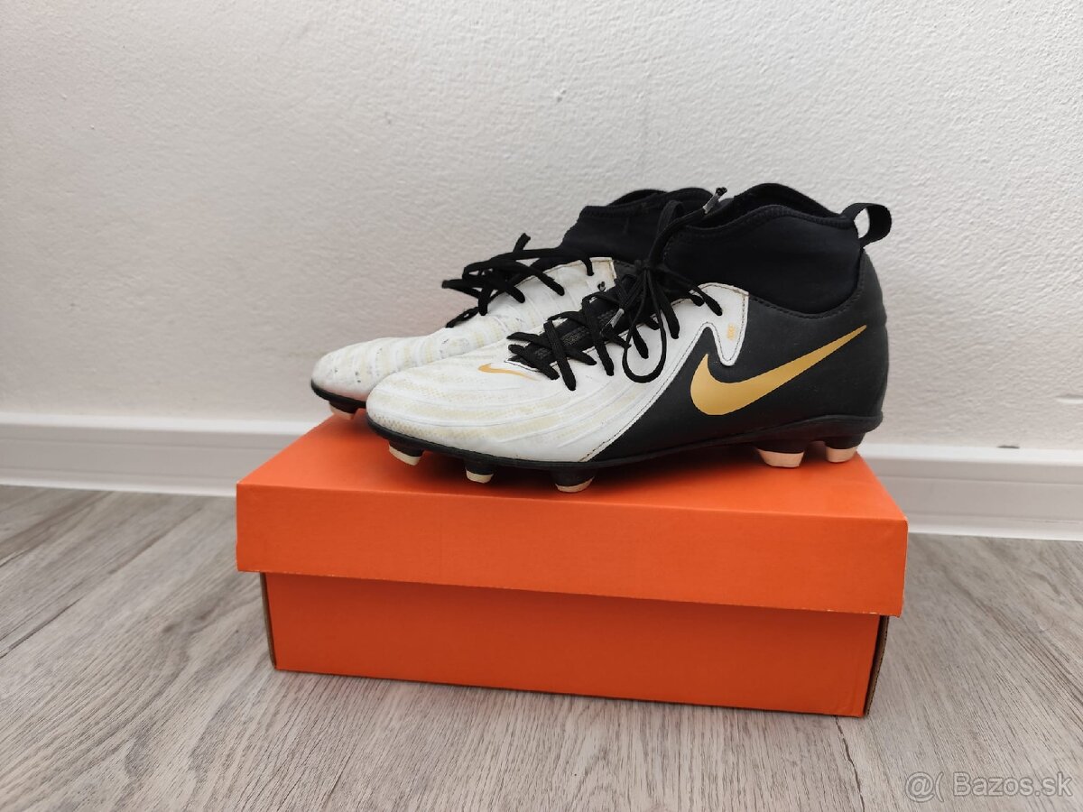 Kopačky Nike Phantom Luna