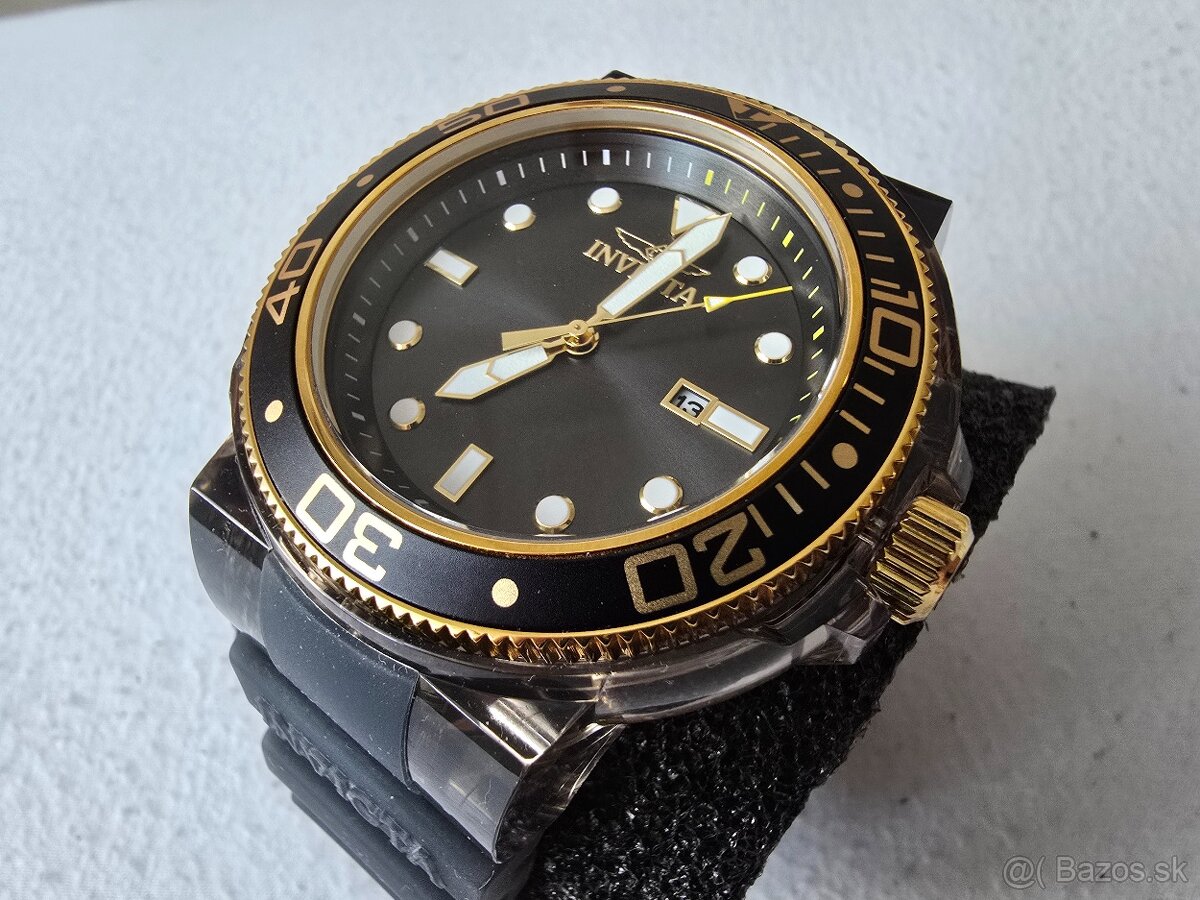 Invicta Pro Diver Black Gold