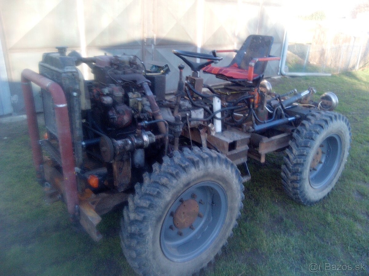 Malotraktor 4x4