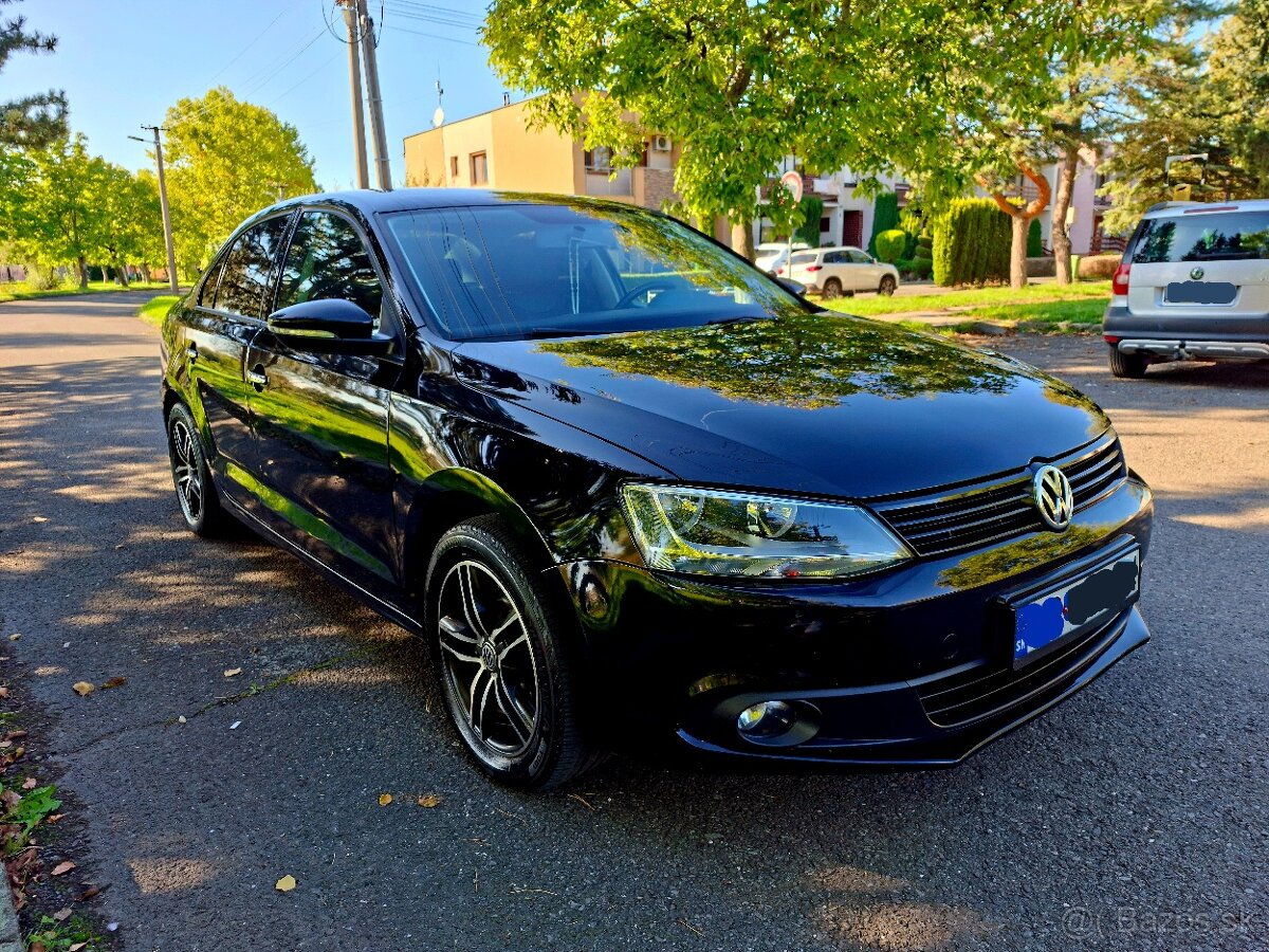 Volkswagen Jetta 1.2 TSI 2014 (4valec) Limited Edition