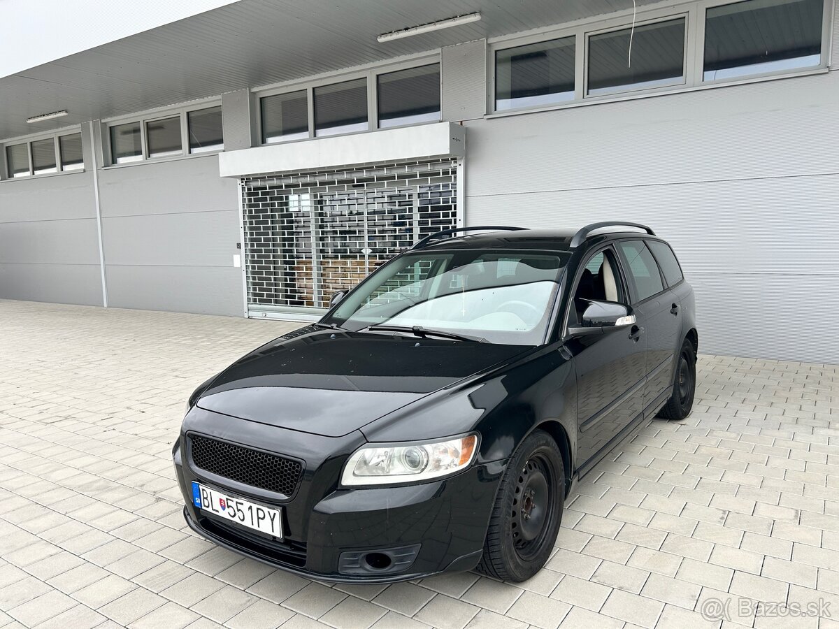Volvo V50