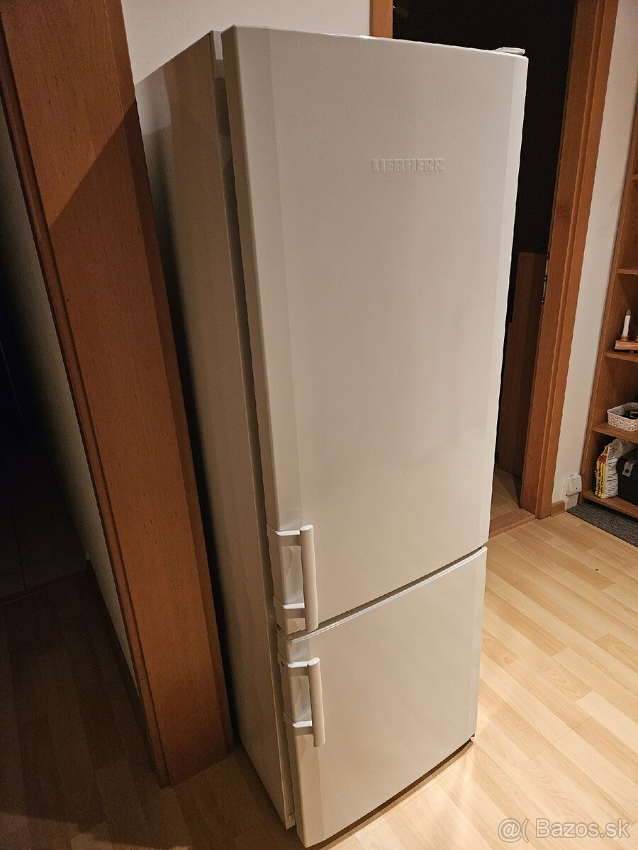 Chladnička s mrazničkou LIEBHERR comfort