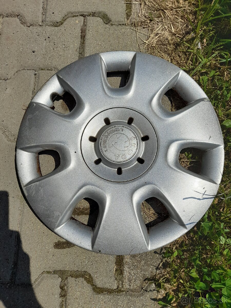 Puklice puklica škoda 14