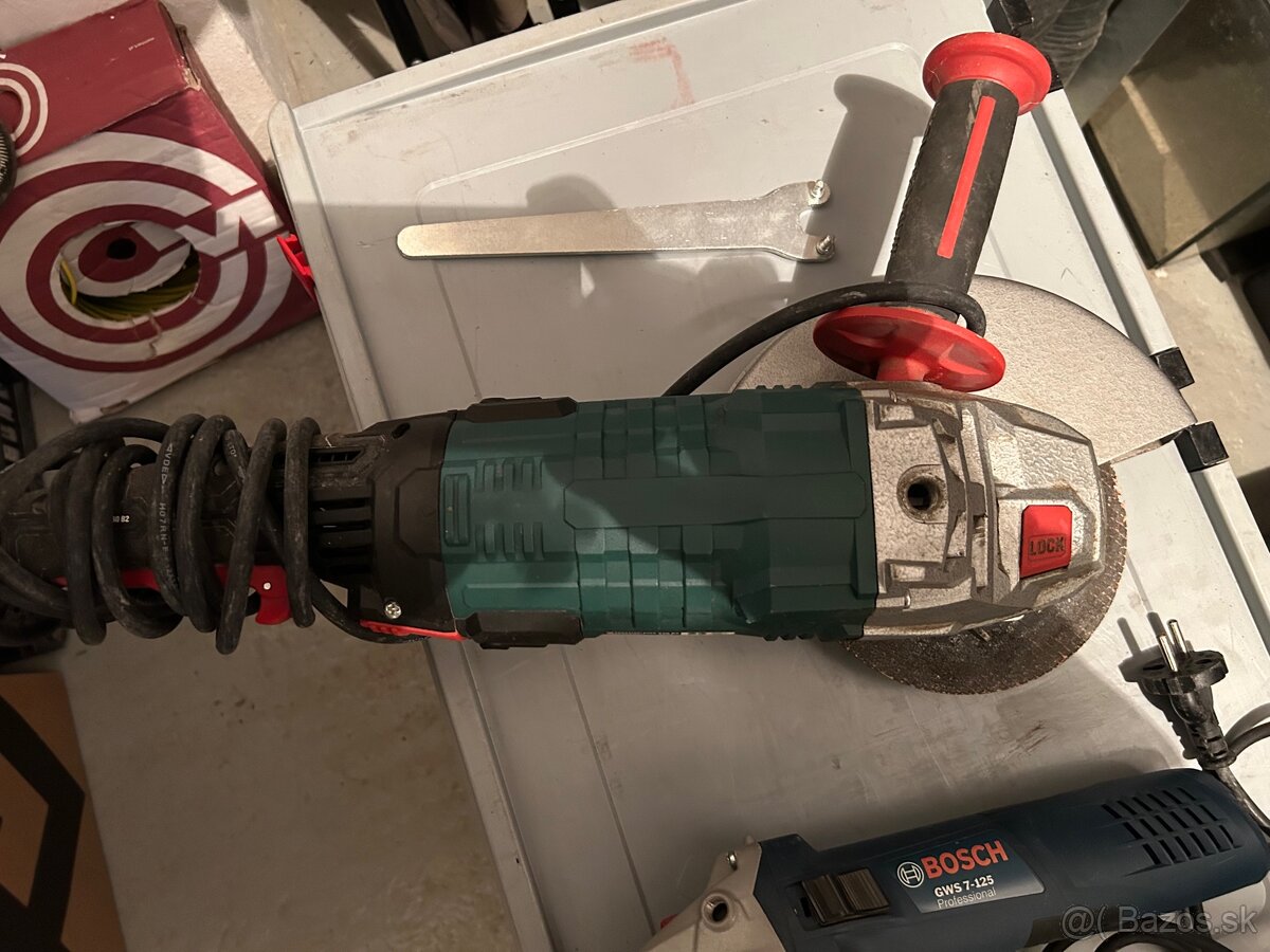 Uhlová brúska Parkside 230 mm PWS 230 B2