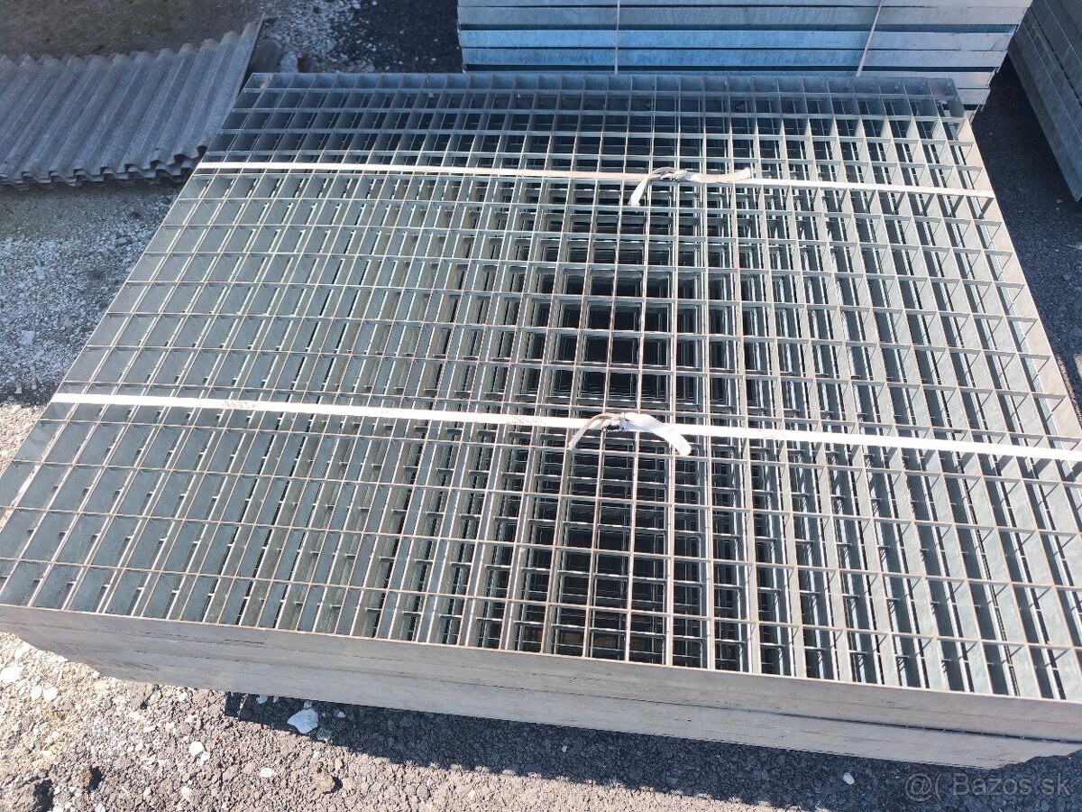 Oceľové rošty 110x134cm nosník podesta