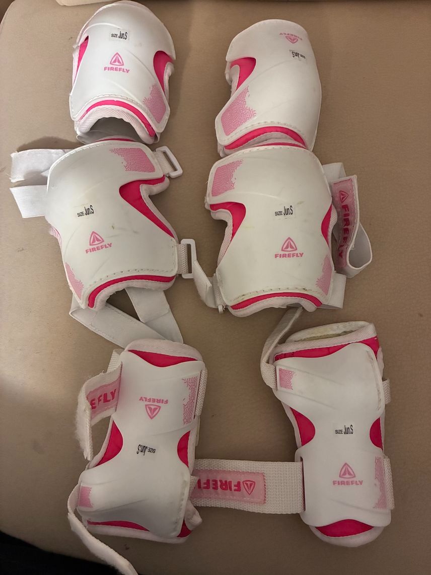 chrániče na korčule Veľkosť S, firefly