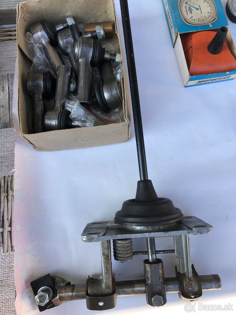 Predám náhradné diely