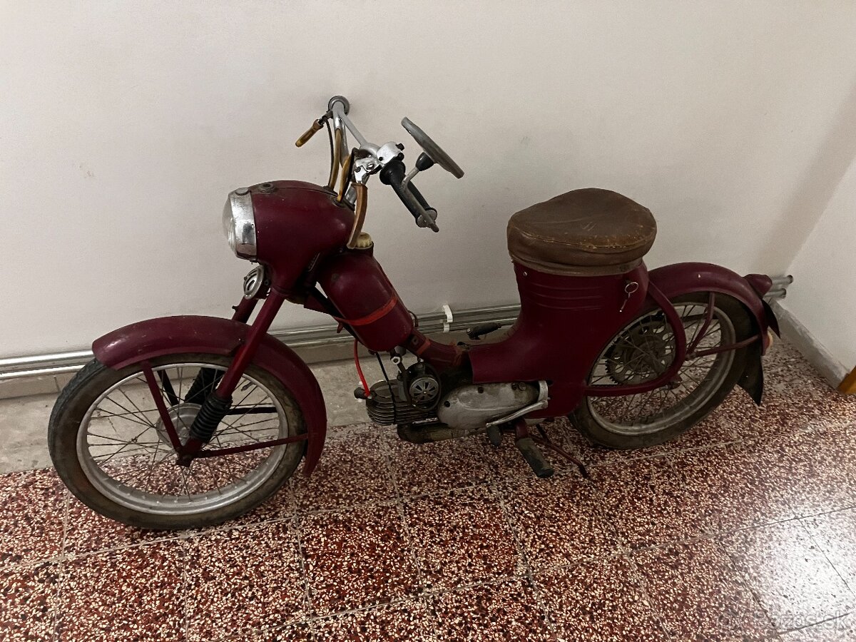 JAWA 50 / 550 rok výroby 1955 s doklady