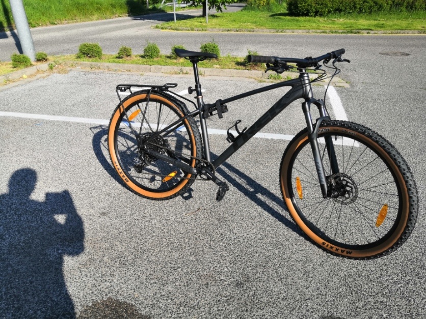 Predám Horský bicykel TREK