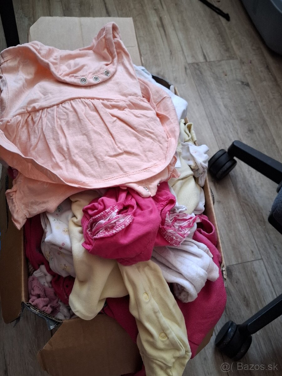 Mam na predaj vecicky po dcére za 15 euro dobierkou