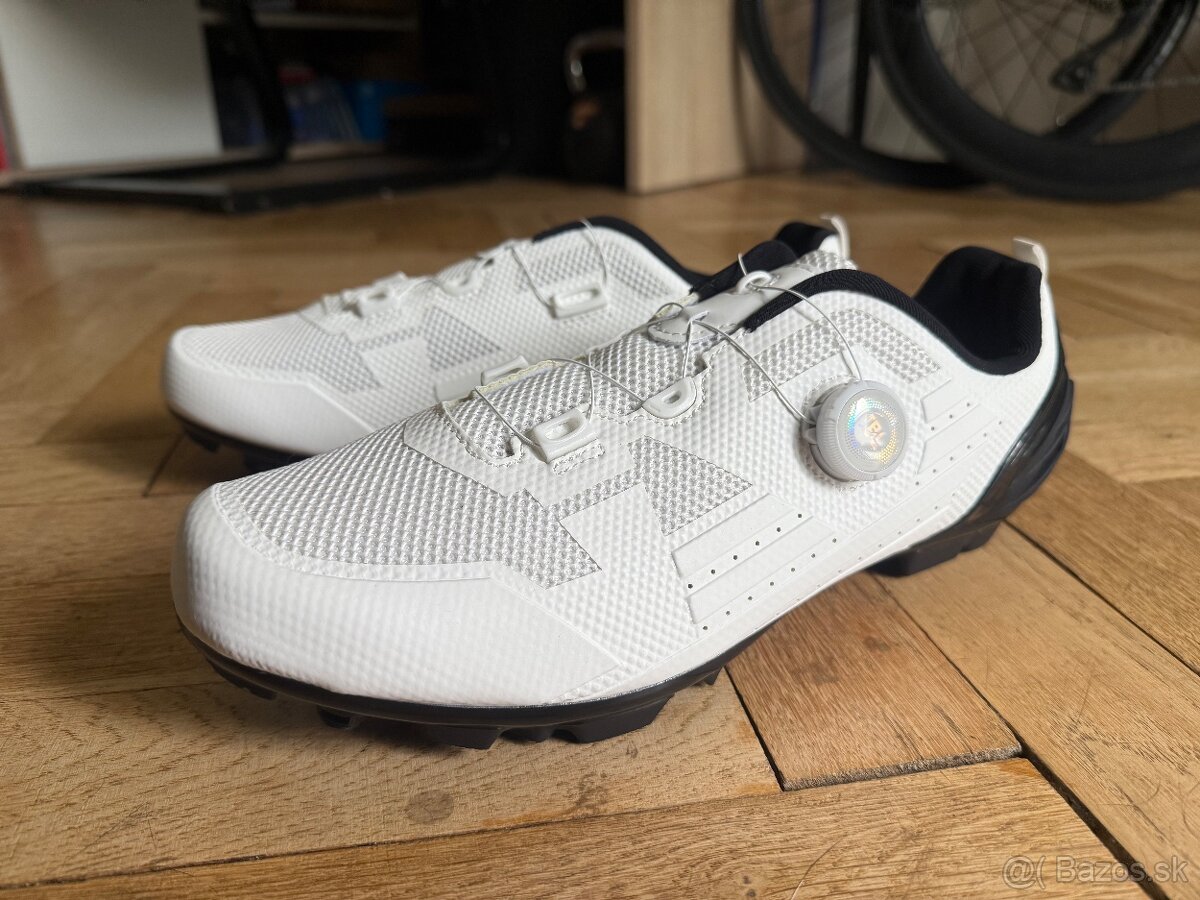 MTB cyklistické tretry