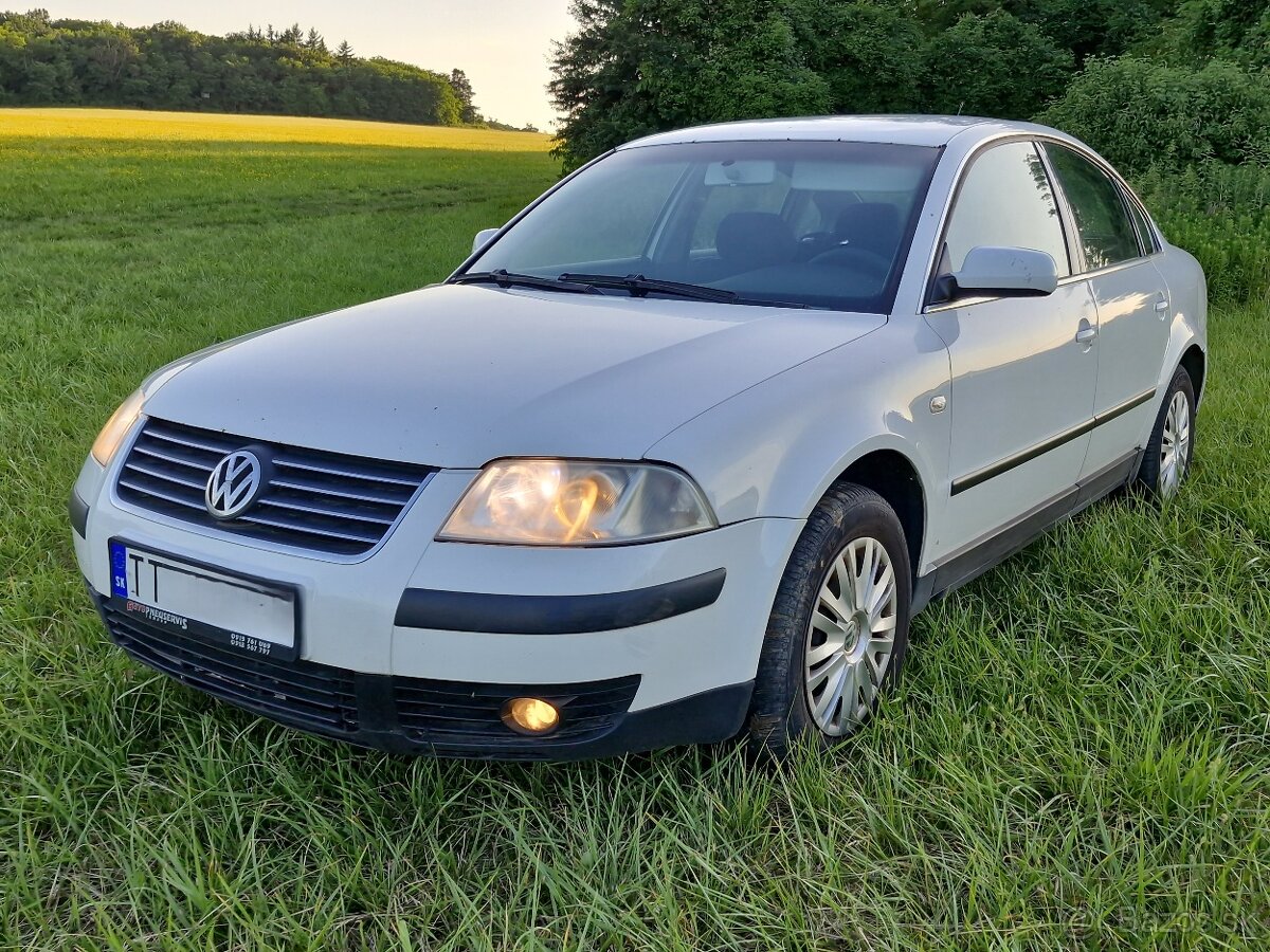 Volkswagen Passat sedan 1.9 TDI Comfortline 96kw r.v.2003/04