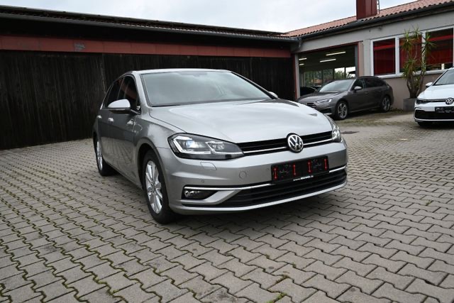Volkswagen Golf VII R-line