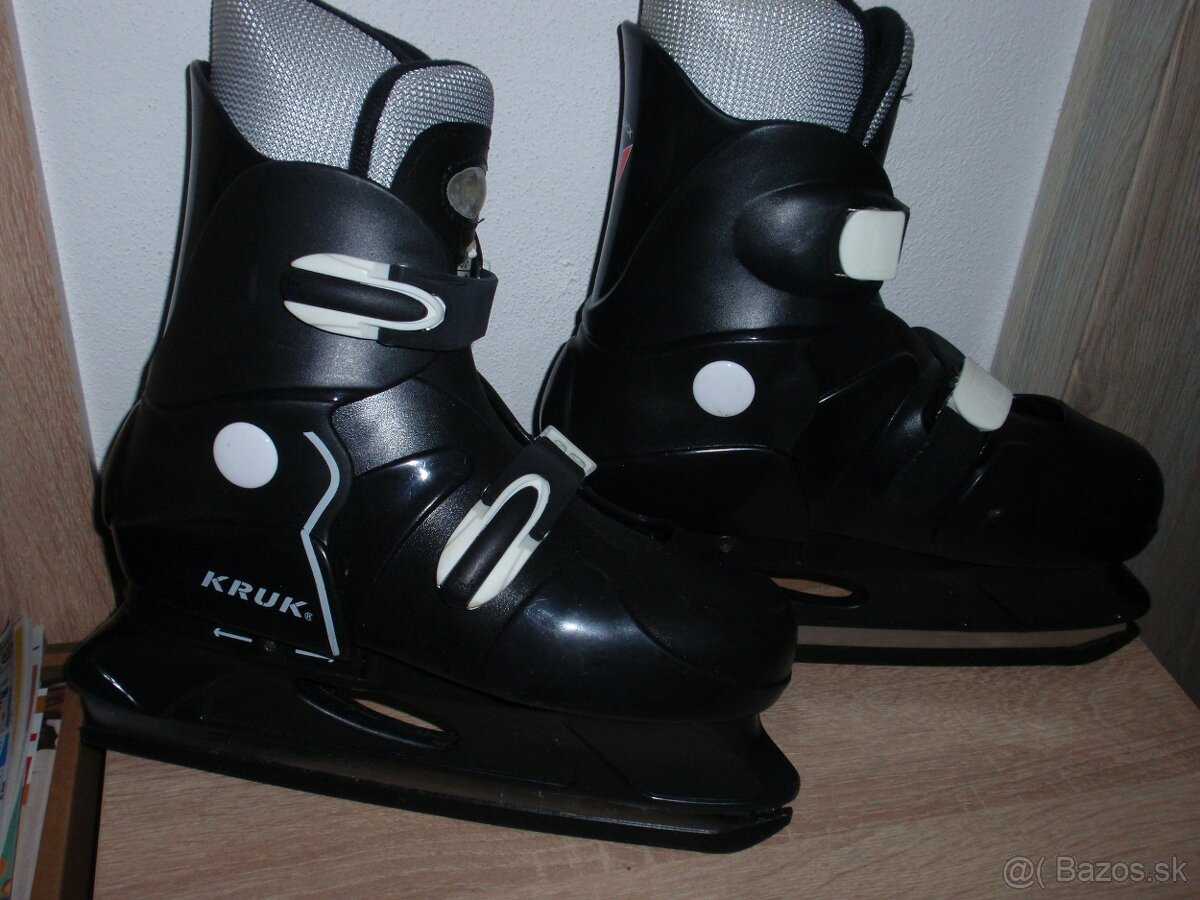 NOVE detske korcule L 36-39
