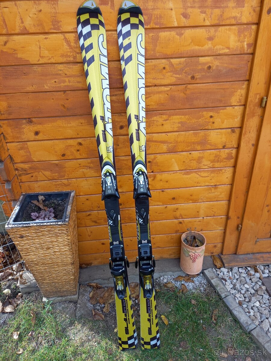 Predam carv lyze ATOMIC