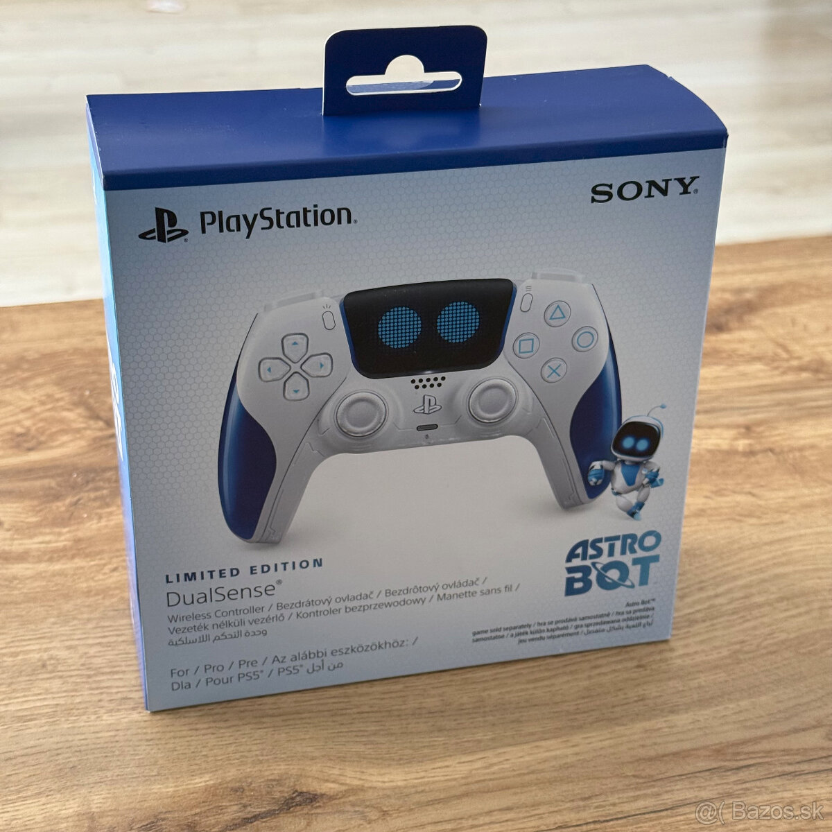 Astro Bot PlayStation 5 DualSense