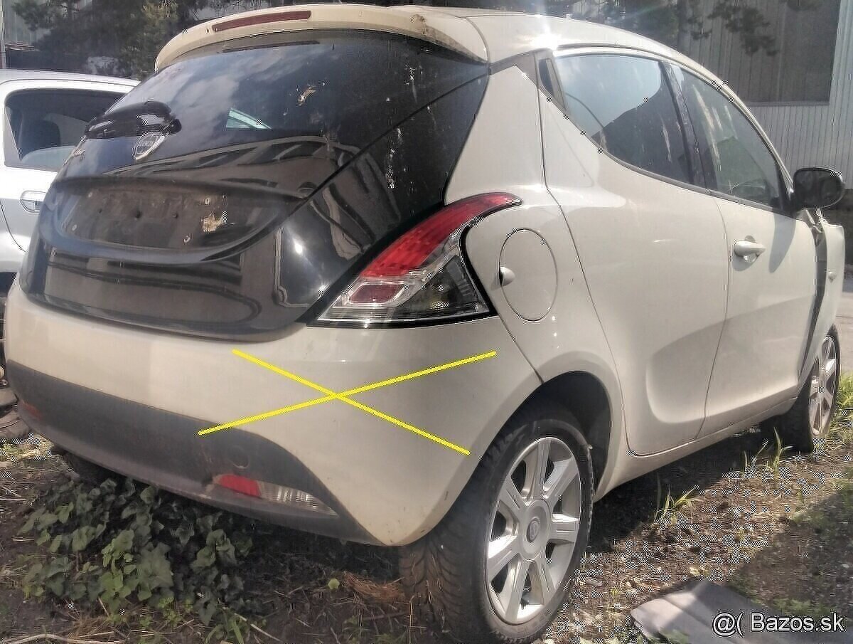 Lancia Ypsilon 1.2 2013 Predám MOTOR 169A4000, DVERE, AIRBAG