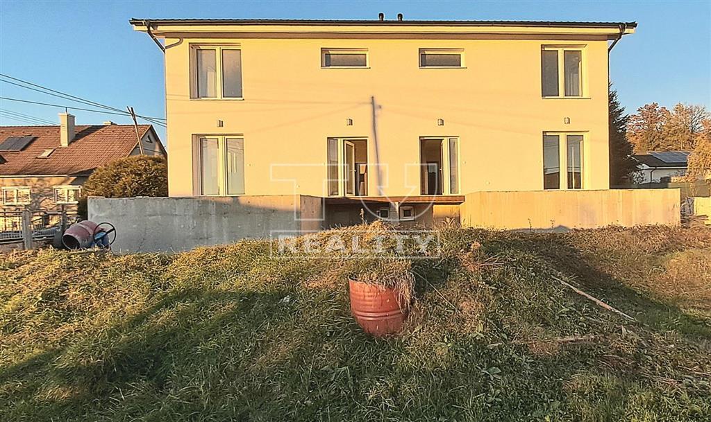 Novostavba rodinného domu pod lesom s možnosťou...