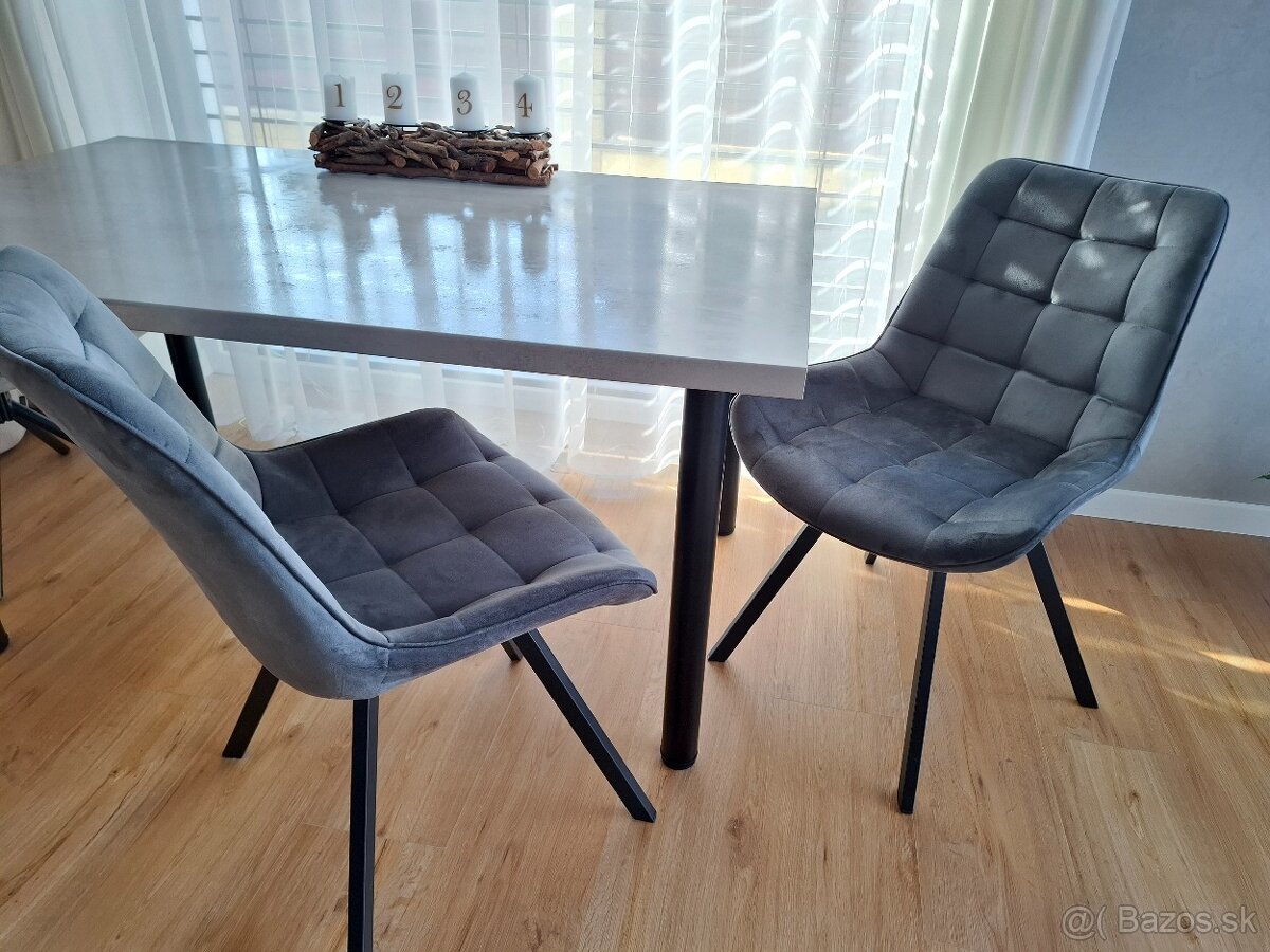 Na predaj jedálenské stoličky Samira 2ks