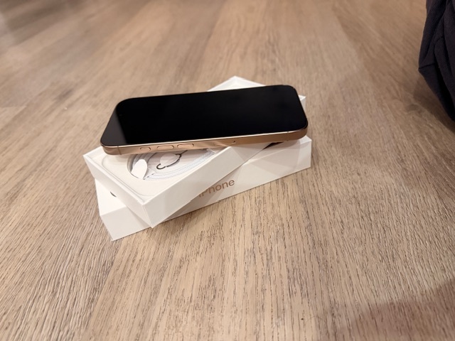 Apple Iphone 16 PRO 256 GB Desert Titanium TOP STAV