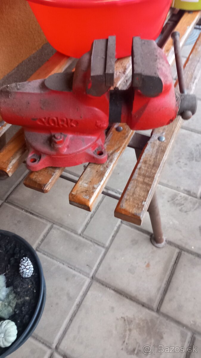 Zámočnícký zverák