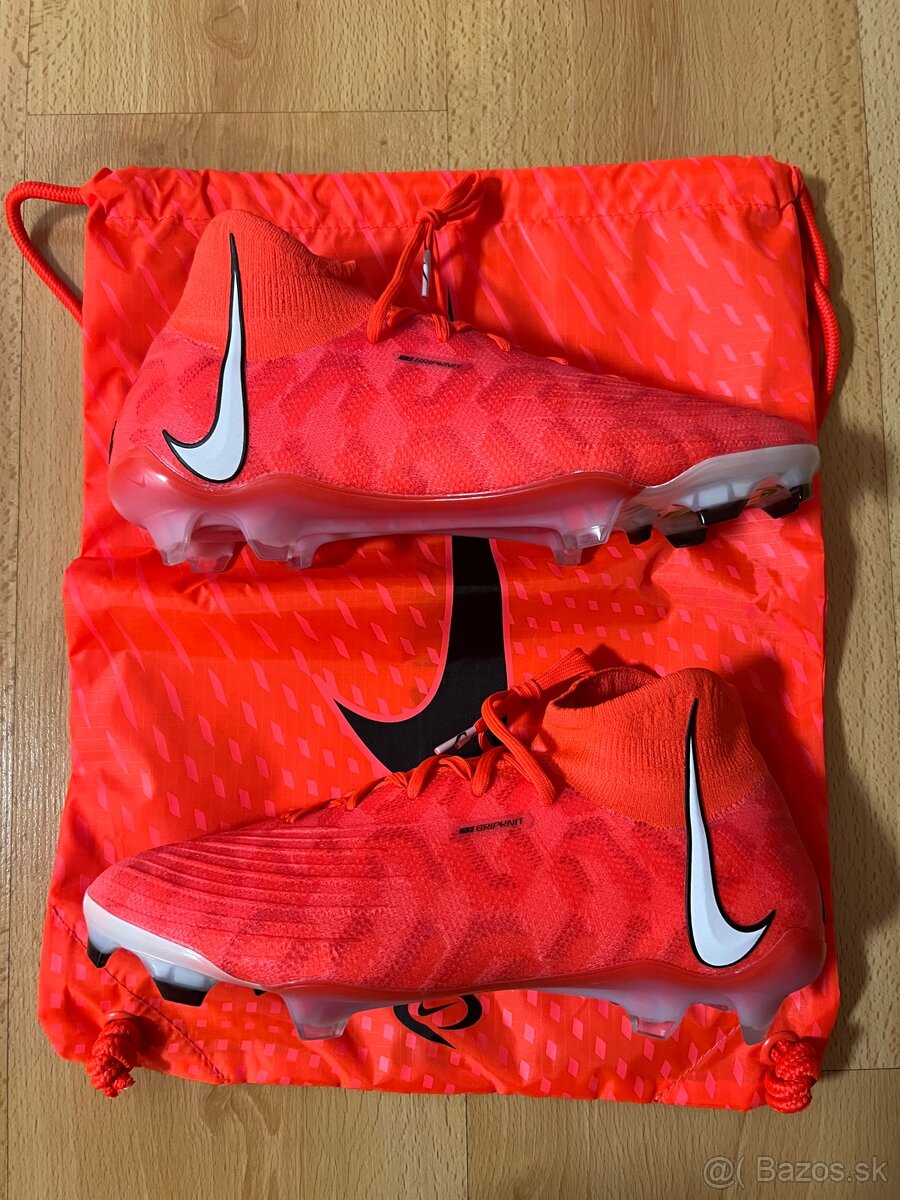 Kopačky Nike Phantom Luna Elite FG