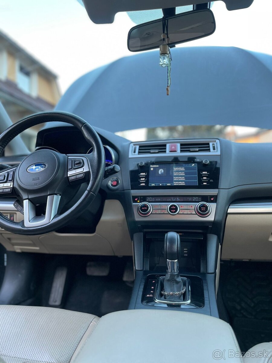 Subaru Legacy kombi Outback 2.5i Limited 4x4 CVT aut