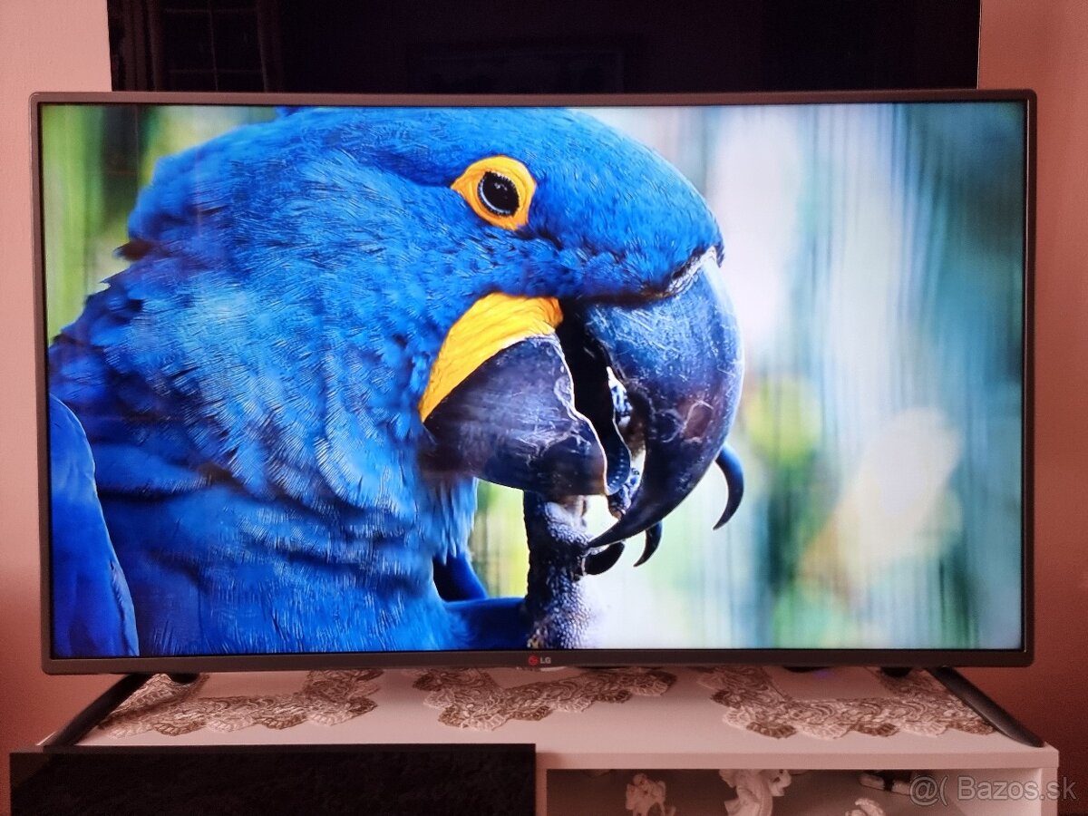 Predám LED TV LG 43LF510V Full HD