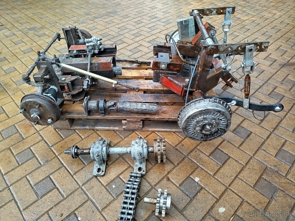 Malotraktor 4x4