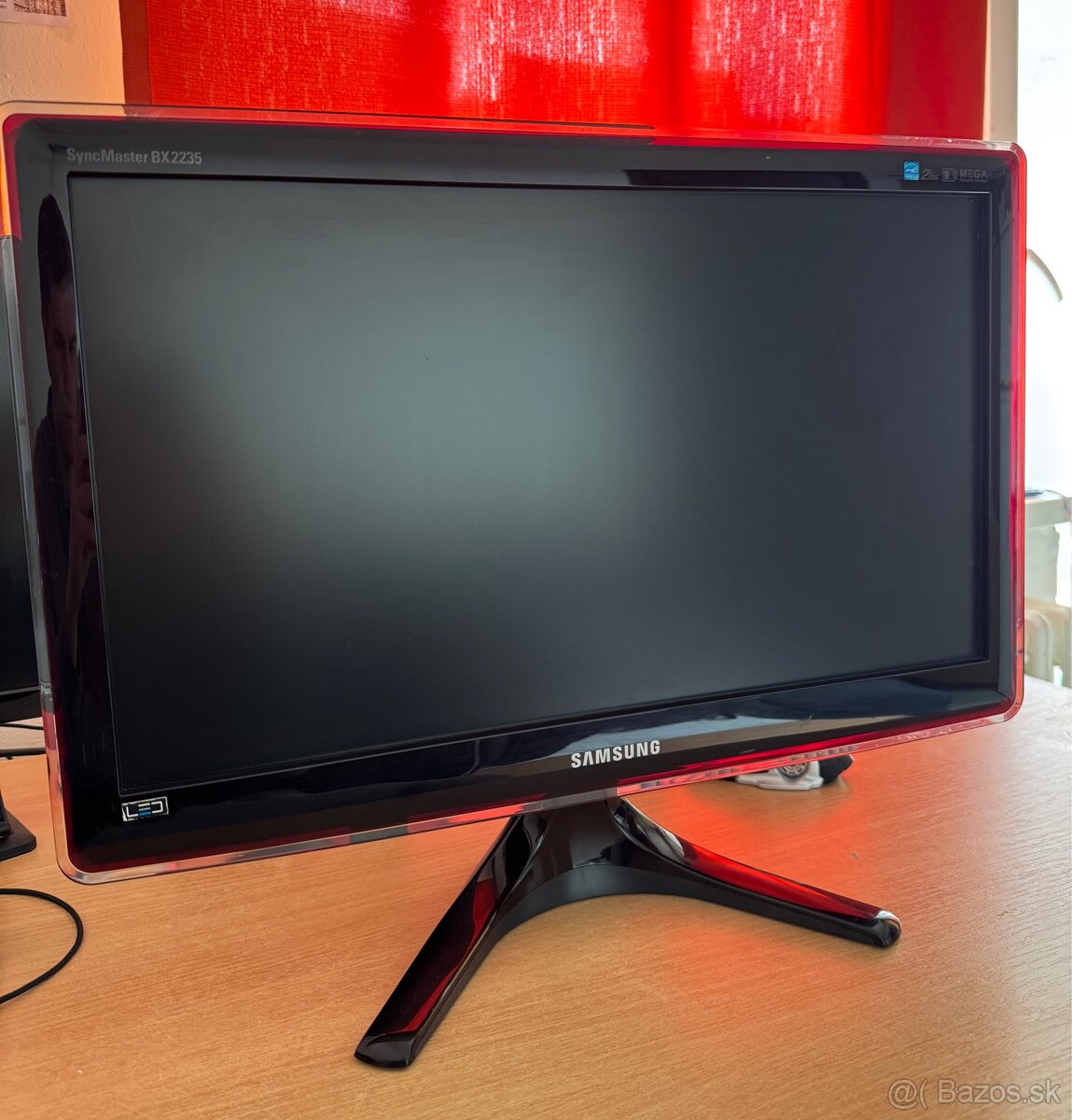 Predám monitor Samsung SyncMaster Bx2235