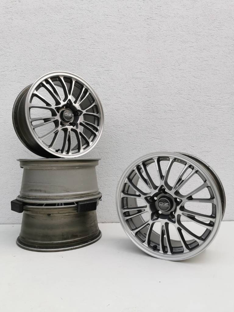 BMW 1, 3, X3 alu disky 8x18 5x120 ET40 OZ Racing
