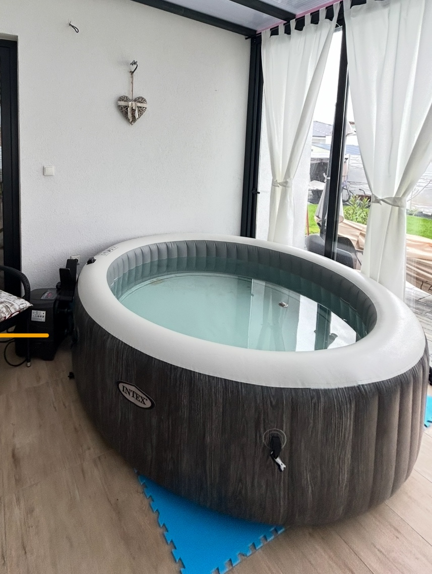 nafukovacia vírivka INTEX PURE SPA DELUXE