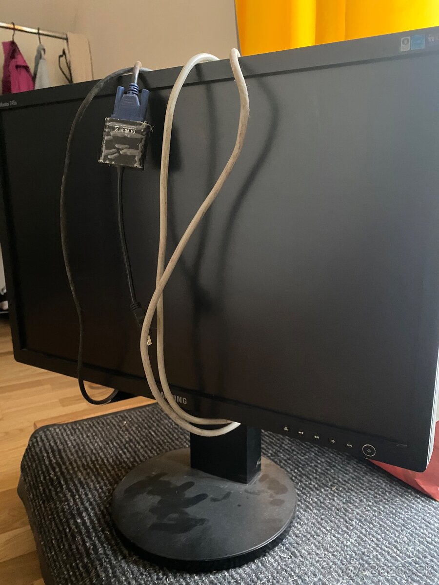 Monitor Samsung 23”
