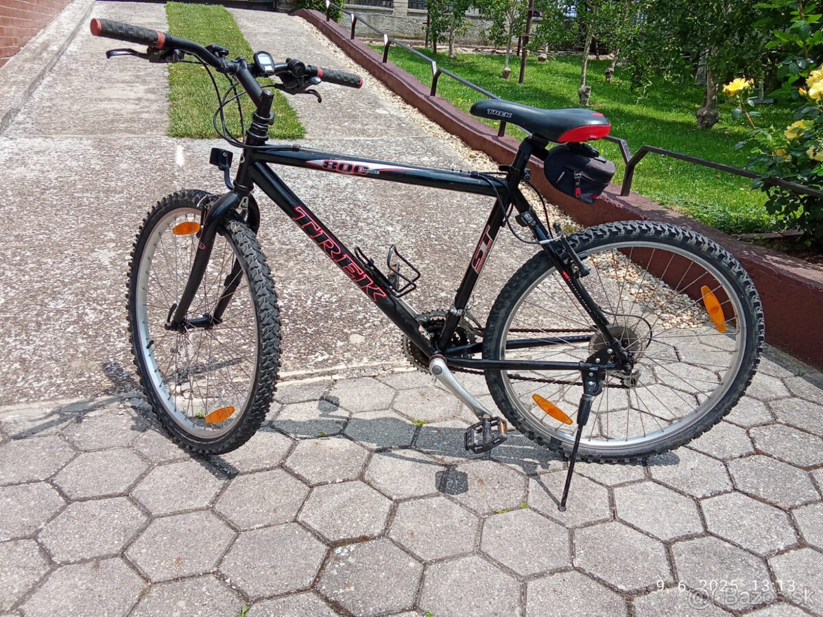 Horský bicykel značky TREK 800