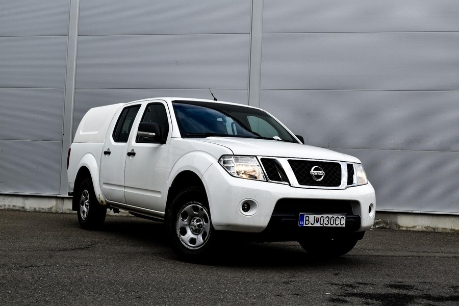 Nissan Navara DoubleCab 2.5 dCi FE