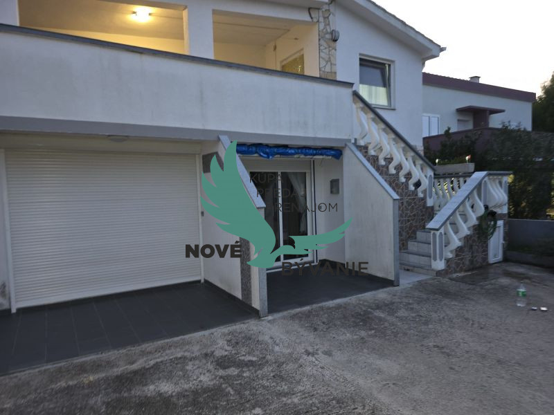 Chorvátsko -  Cenovo dostupný Štúdiový Apartmán na ostrove V