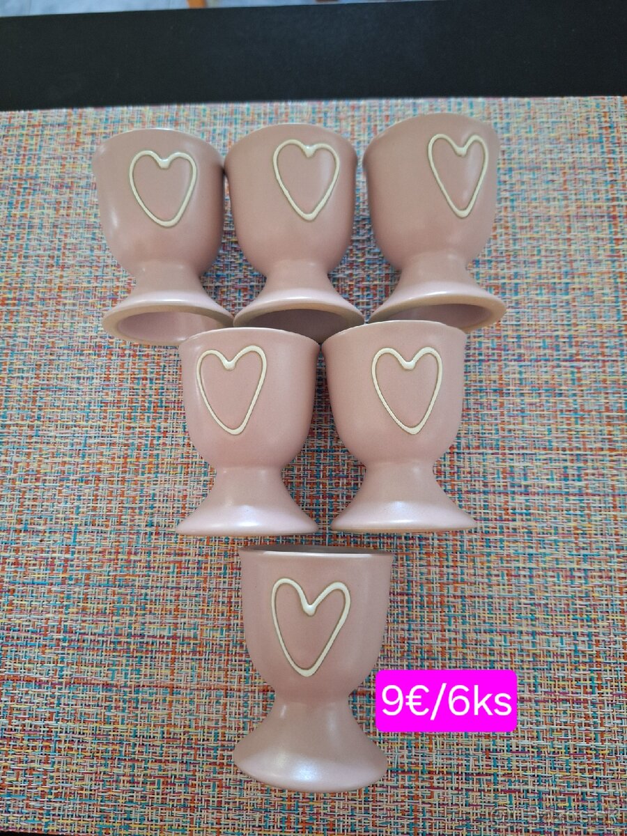 Poháriky na vajíčka